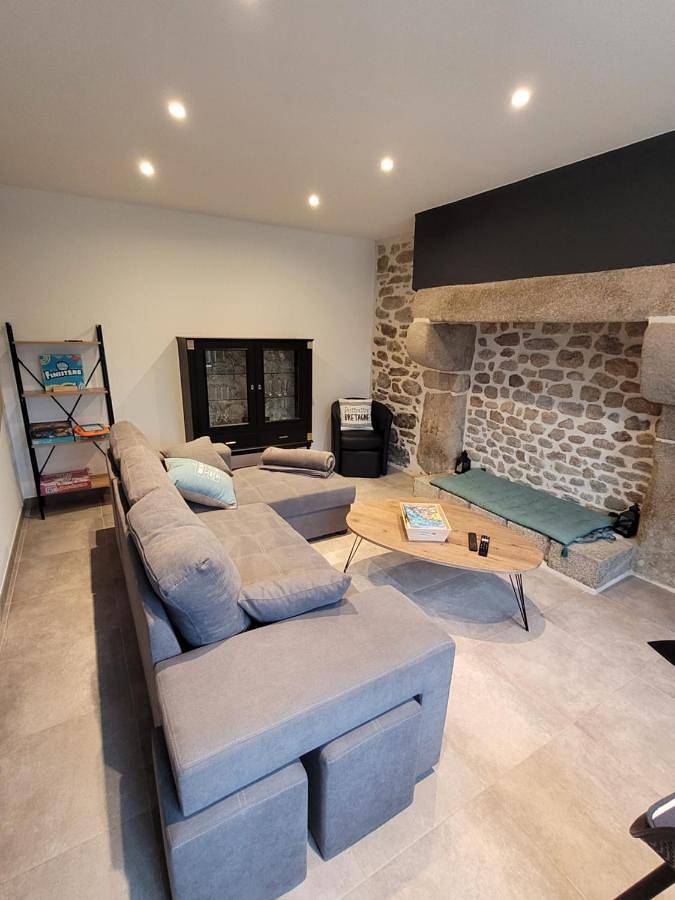 Maison familiale proche plages avec jacuzzi in Tréflez, Côte des Légendes