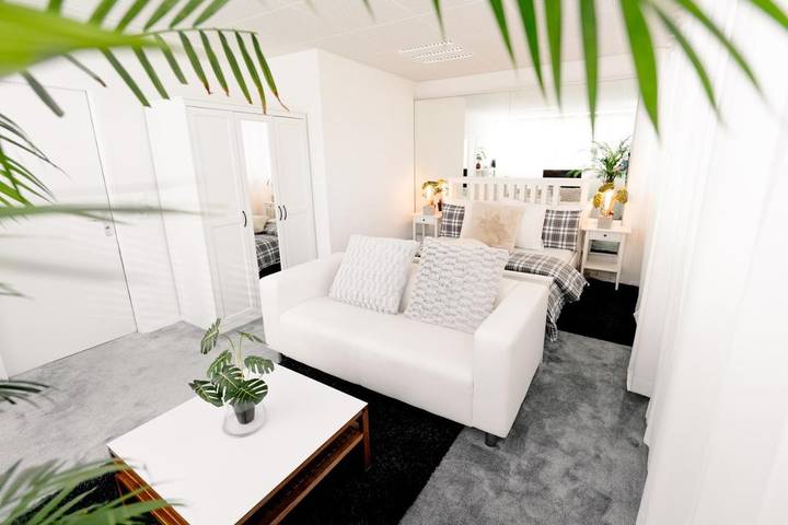 Location de vacances pour 2 personnes, avec vue sur le lac et vue à Rolle - 2