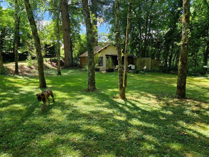 Location de vacances pour 2 personnes, avec piscine ainsi que jardin et vue à Sainte-Alvère - 4