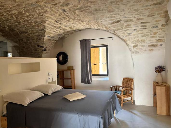 Location de vacances pour 8 personnes, avec Balcon et Terrasse ainsi que Jardin et Piscine à Bessas - 3