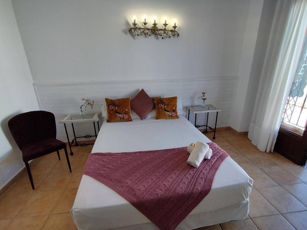 Hotel Pozo Rey by Youroom in Playa Cruz del Mar (Chipiona), Chipiona