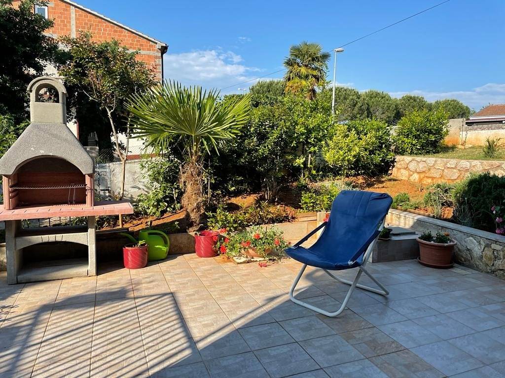 Ganze Wohnung, Ferienwohnung Pape Studio Nr. 2 *** mit Terrasse in Milcetici, Krk