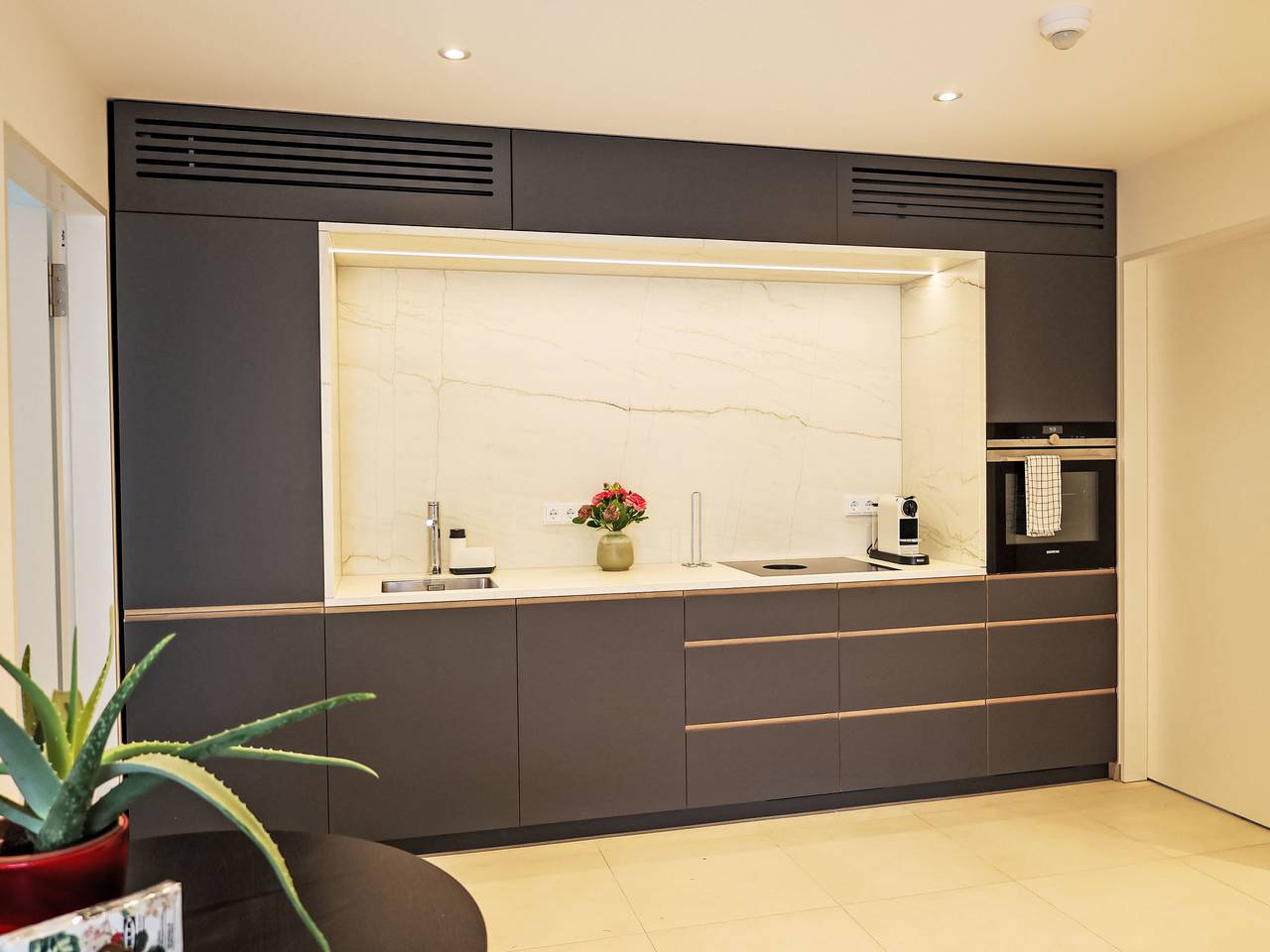 Entire apartment, Munich Finest apartments 8 in Munich Ludwigsvorstadt, Munich