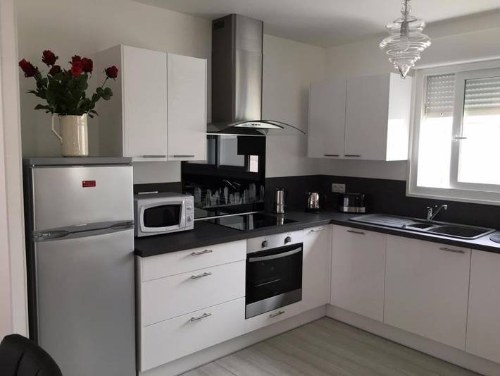 Location de vacances pour 8 personnes, avec Terrasse et Jardin dans Cissé