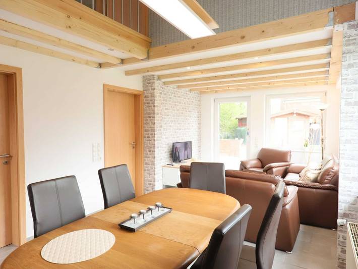 Ferienhaus für 8 Personen, mit Terrasse und Garten, kinderfreundlich in Wangerland - 3