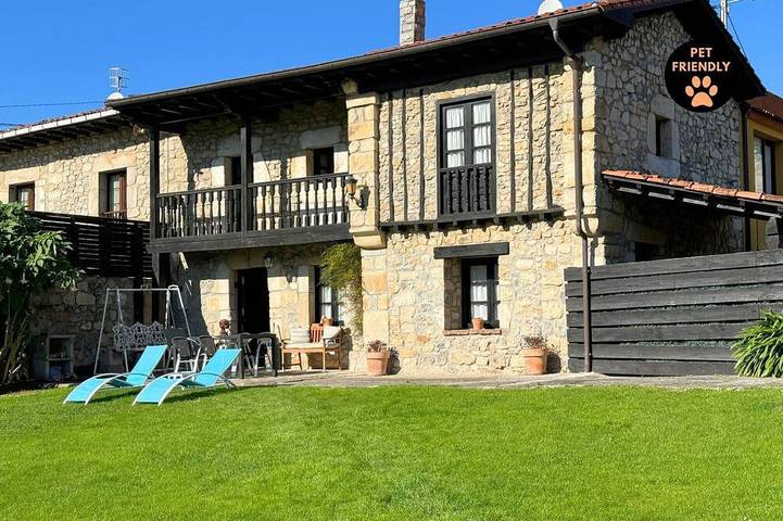 Ferienhaus für 7 Personen, mit Balkon und Garten - 1