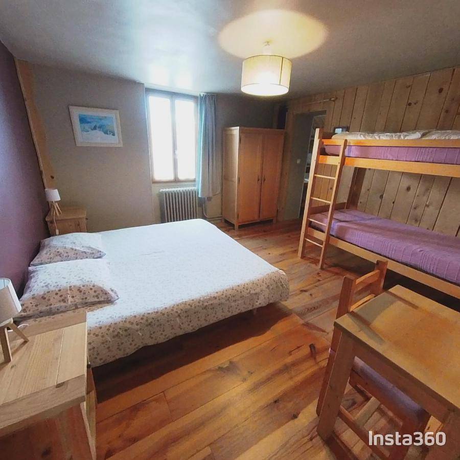 Quadruple Room in Bolquère, Parc naturel régional des Pyrénées catalanes