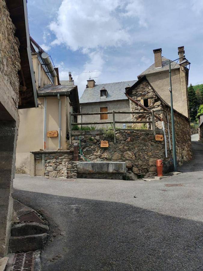 Location de vacances pour 8 personnes, avec vue à Castillon-de-Larboust - 2