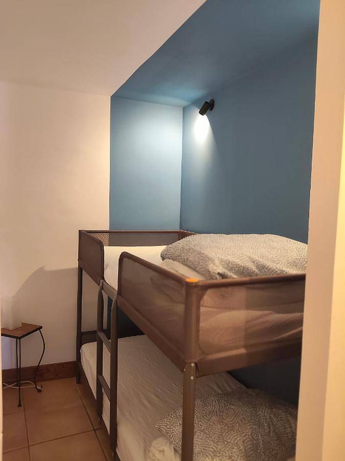 Location de vacances pour 4 personnes, avec Terrasse et Jardin ainsi que Piscine et Vue à Abarán - 2