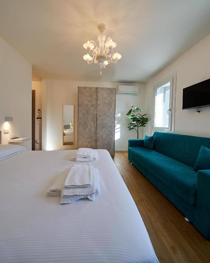 Business e Tourism Superior Rooms con bagno privato Mascheretta Venezia Dolo in Dolo, Provincia di Venezia