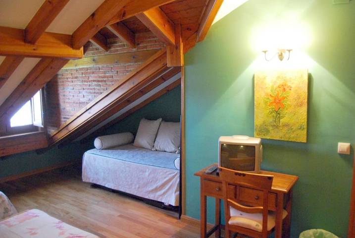 Casa rural para 3 personas, con balcón en Besaya - 4