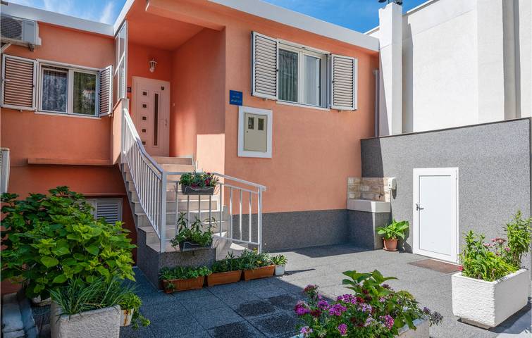 Ferienwohnung für 8 Personen, mit Terrasse, kinderfreundlich an der Makarska Riviera - 3