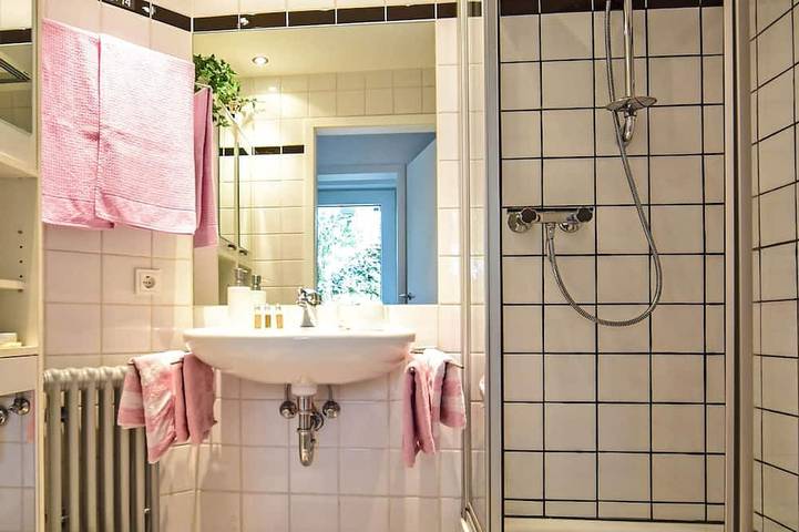 Ferienwohnung für 2 Personen, mit Terrasse und Garten in Stolberg - 4