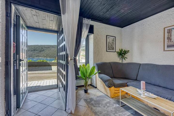 Maison d’hôte pour 5 personnes, avec Terrasse et Jacuzzi à Rabac - 3