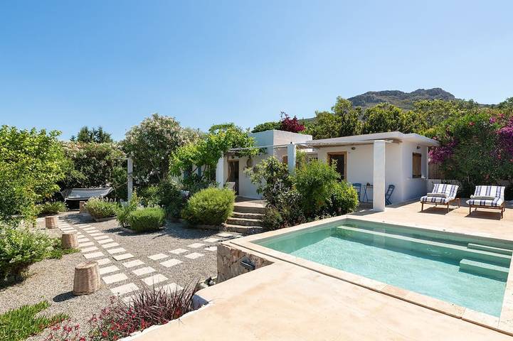 Gîte pour 2 personnes, avec Jacuzzi et Jardin