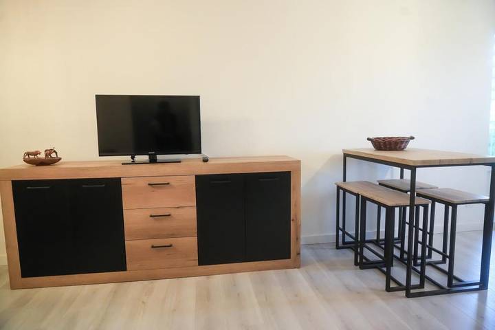 Gîte pour 3 personnes, avec vue et balcon à Venaco - 4