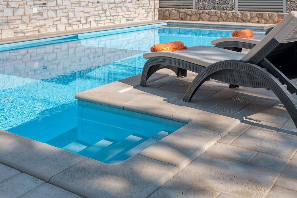 Casa vacanza a Hlapa a partire da 559€ a notte