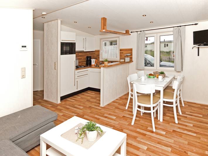 Wohnwagen für 5 Personen, mit Sauna und Terrasse sowie Whirlpool, kinderfreundlich an der Ostsee - 3