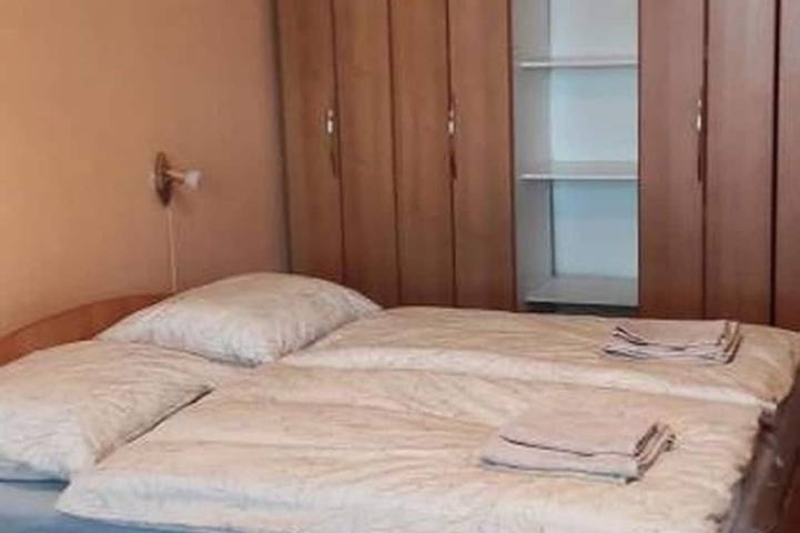 Ganze Wohnung, Large apartment with amenities close to the city center in Danube-Ipoly National Park