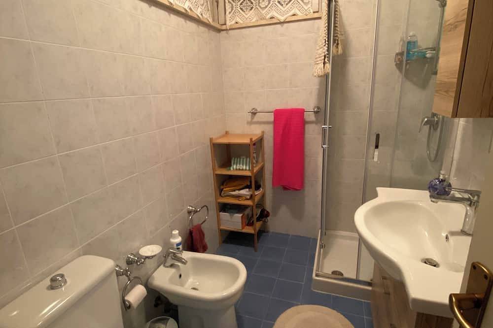 Private villa with garden 100 steps from the beach! in Platamona, Sorso