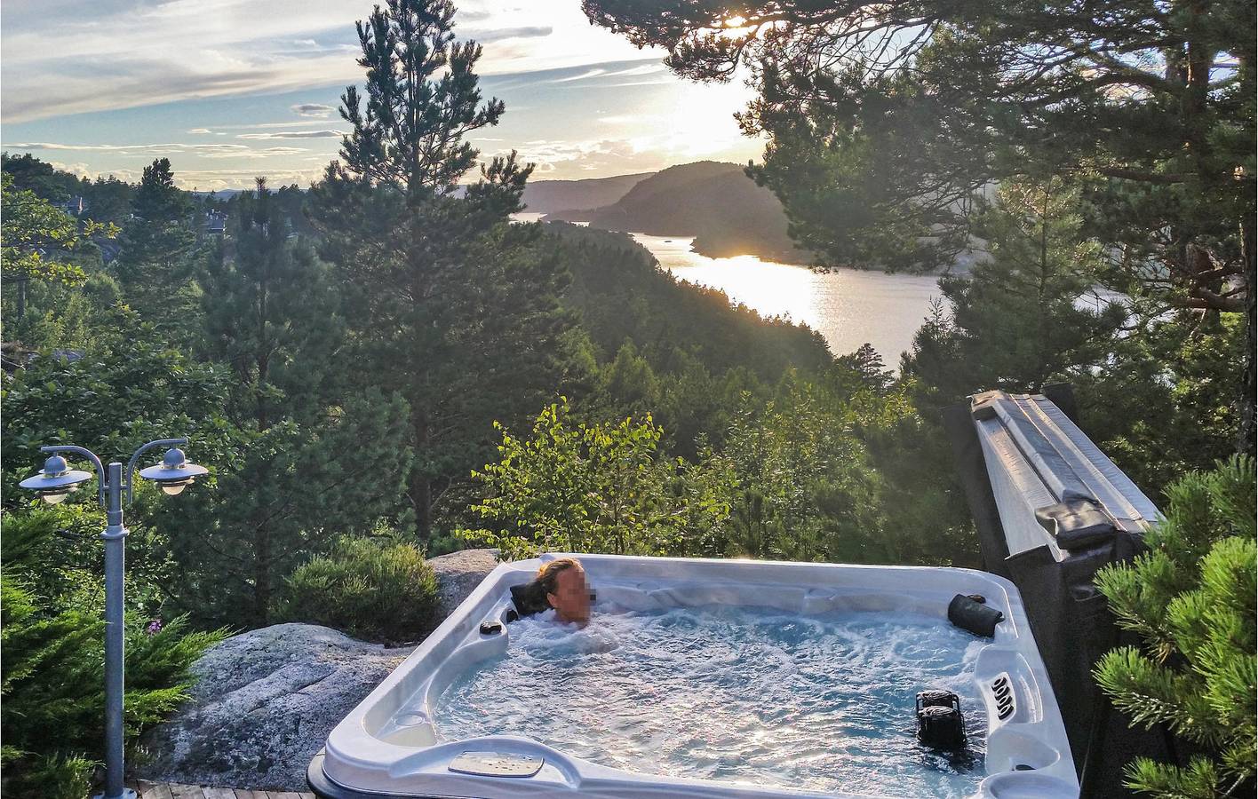 Feriehus for 10 personer med terrasse in Risør 