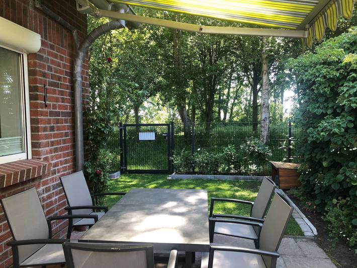 Ferienhaus für 6 Personen, mit Balkon und Terrasse sowie Garten in Carolinensiel