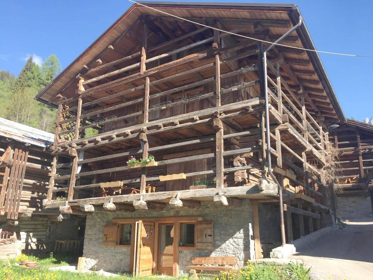 Appartamento intero, Two-Bedroom Chalet in Falcade, Dolomiti Superski