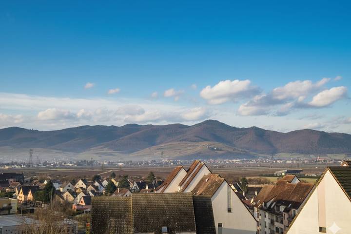 Gîte pour 8 personnes, avec balcon, adapté aux familles à Colmar - 3