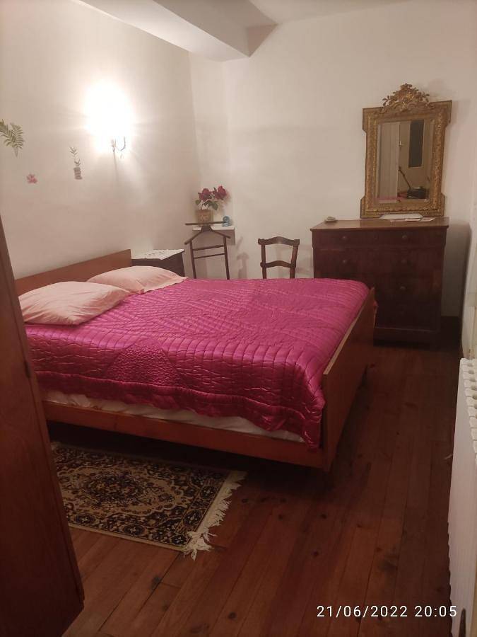 Appartement de vacances pour 2 personnes, avec terrasse ainsi que jardin et vue