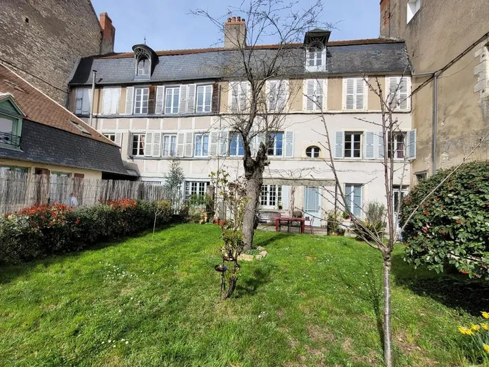 Chambre d’hôte pour 3 personnes, avec vue et jardin, animaux acceptés - 1