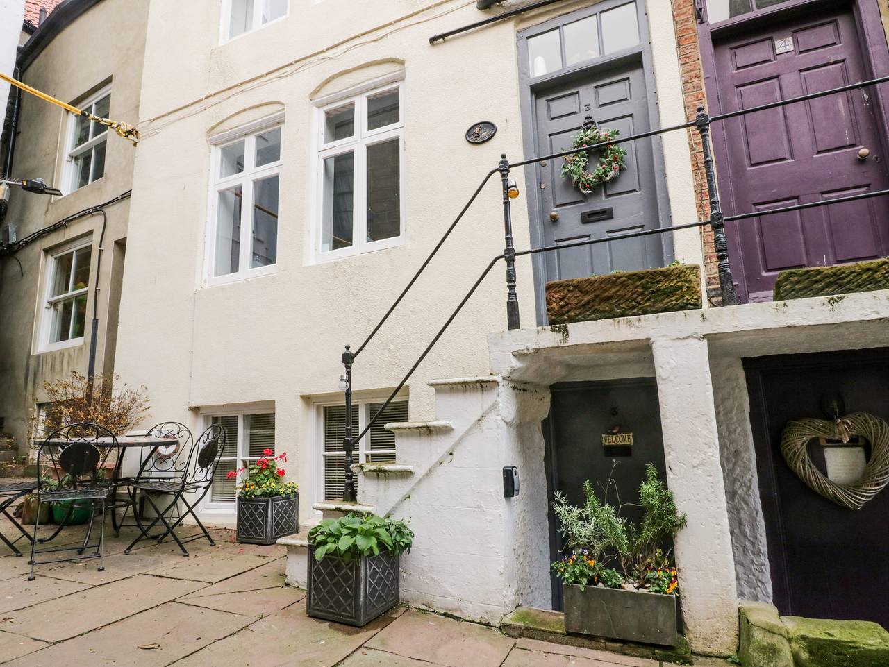 Entire apartment, Robins Nest in Whitby, North York Moors National Park