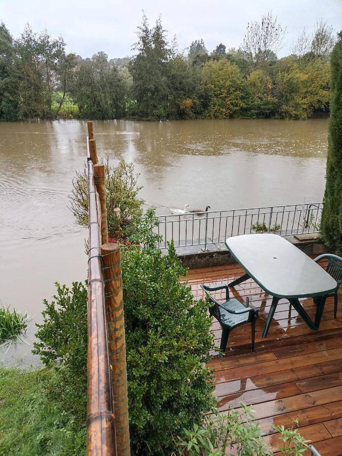 Holiday Home in Fresnay-sur-Sarthe, Sarthe