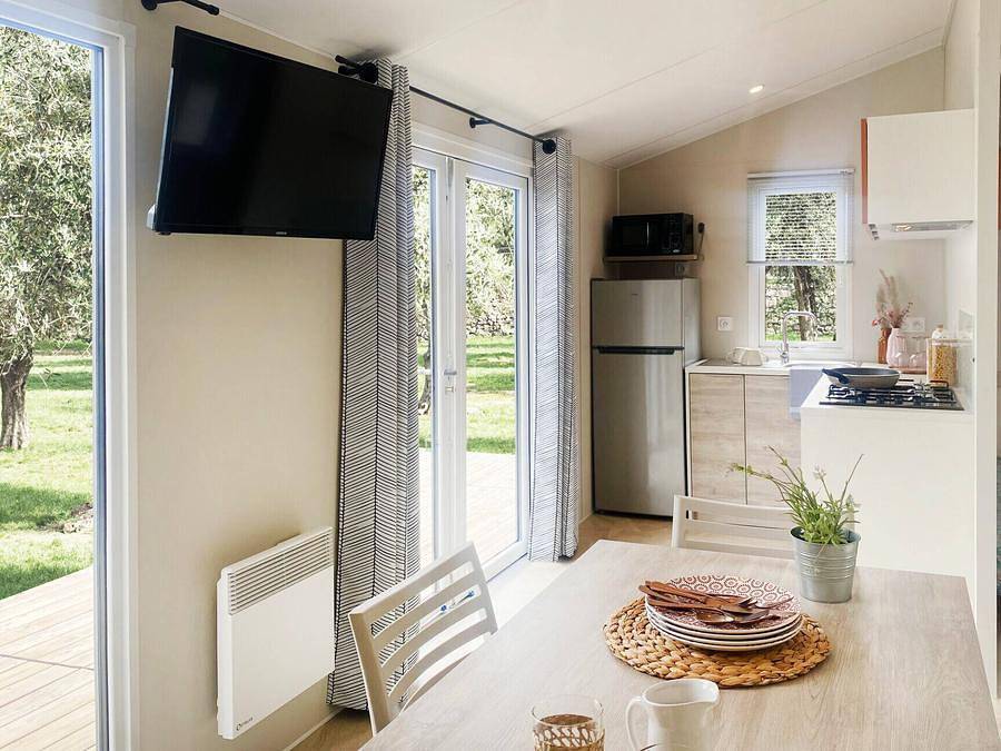 Camping Eurocamping Pacengo - Mobilhome 6 personas - Confort | 3 Dormitorios | 6 Pers. | Terraza elevada | Aire acondicionado in Lazise, Montañas Garda