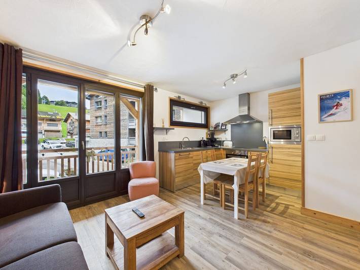 Gîte pour 4 personnes, avec balcon dans Patinoire des Gets