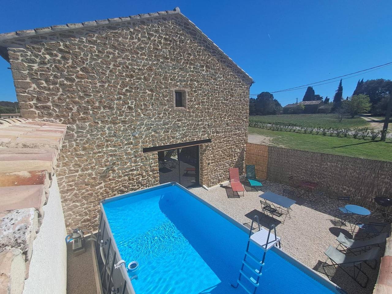 Ganze Wohnung, Apartment 'Chez Vero & David - Piscine' mit privatem Pool, Wlan und Klimaanlage in Suze-la-Rousse, Nyons und Umgebung