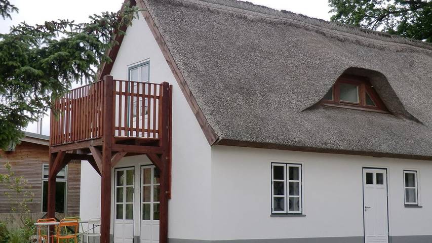 Ferienwohnung für 4 Personen, mit Balkon in Lütow
