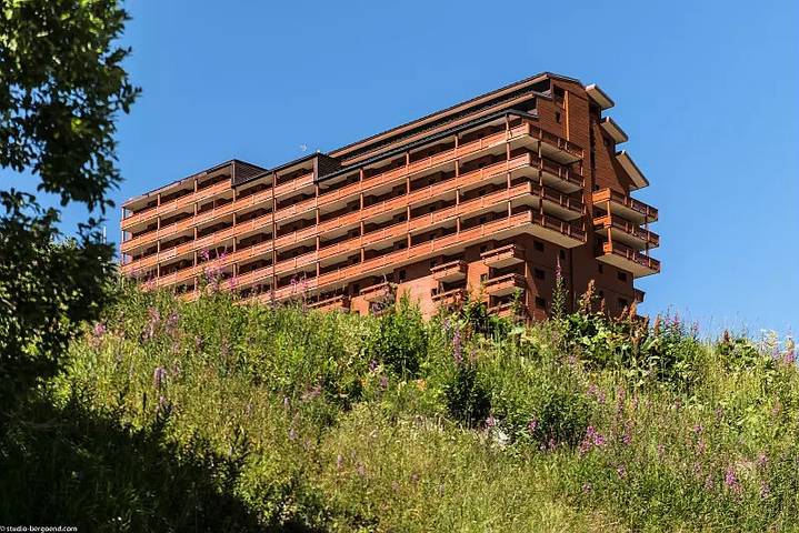 Gîte pour 6 personnes, avec Piscine ainsi que Sauna et Vue dans Plagne 1800 - 2
