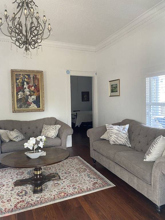 Vacation rental for 7 people, with balcony and yard as well as hot tub in Jacksonville