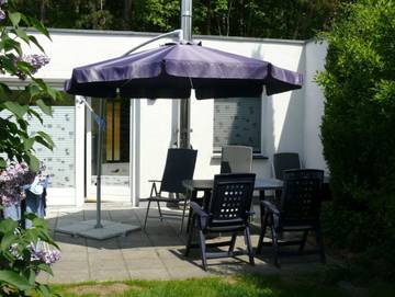 Bungalow für 4 Personen, mit Terrasse und Garten, mit Haustier in Diedrichshagen