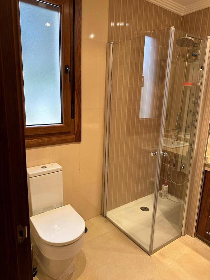 Casa rural para 10 personas, con vistas además de jardín y piscina, Se admiten mascotas en Villagarcía de Arosa - 2