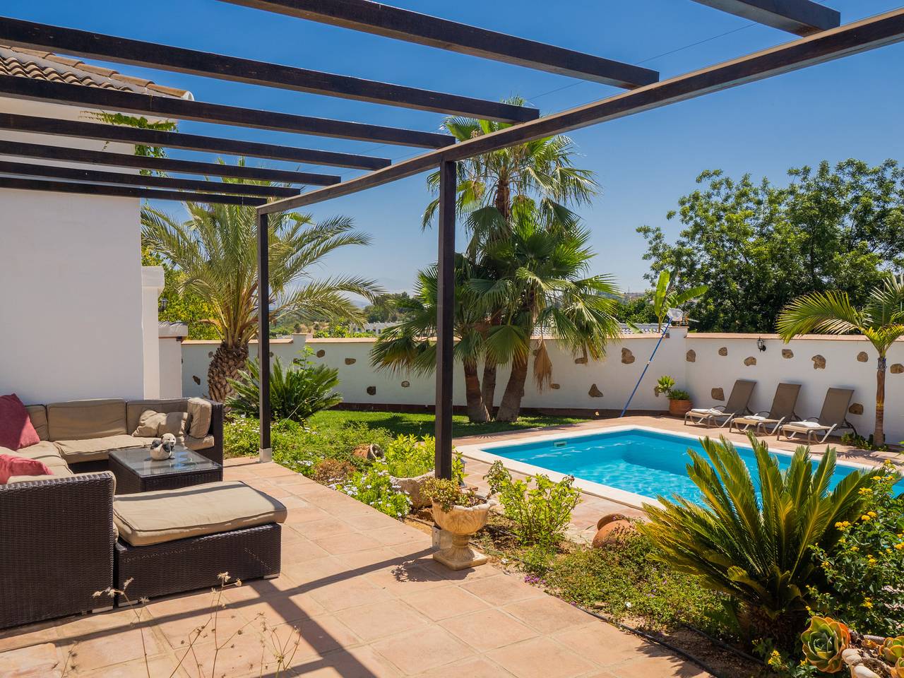 Cubo's Villa Bellavista La Jona & Heated Pool in Alhaurín de la Torre, Costa del Sol