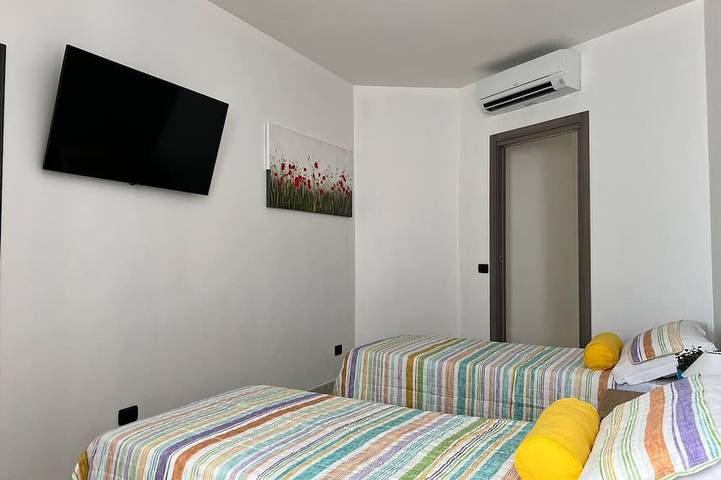 Ganze Wohnung, Bnbook Villafranca Trilocale 3 camere 2 bagni stazione Rho in Rho, Mailand Provinz