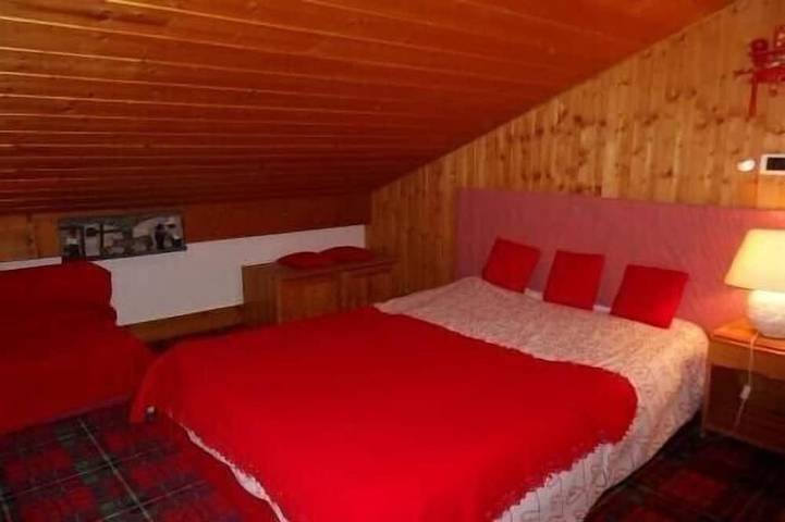 Gîte pour 6 personnes, avec balcon dans Lac des Confins - 2