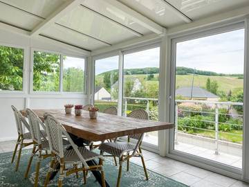 Gîte pour 6 personnes, avec jardin et vue à Moussy