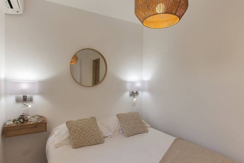 Villa \"Acacia\" très chaleureuse avec beau jardin - 4 à 6 personnes in Calvi, Région de Calvi