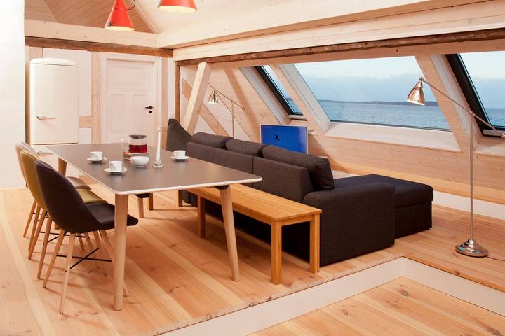 Ferienwohnung für 6 Personen, mit Terrasse und Garten sowie Sauna und Ausblick in Putbus, Rügen