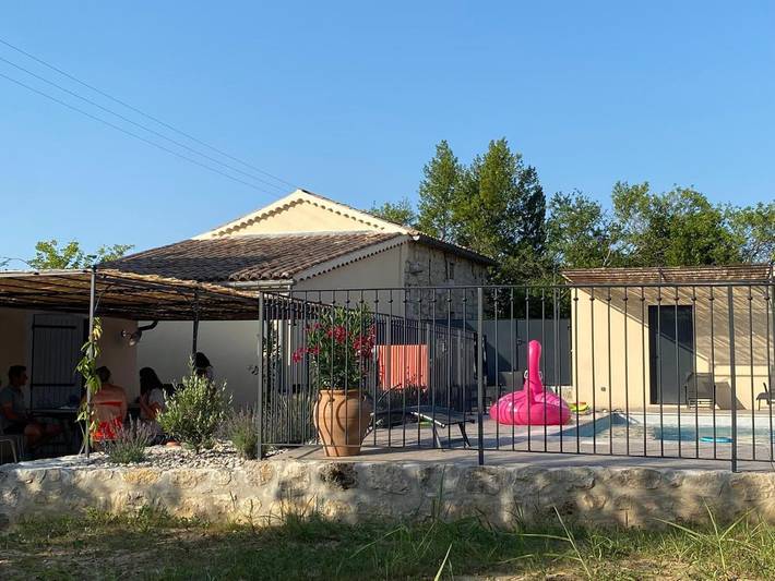 Location de vacances pour 10 personnes, avec vue ainsi que piscine et jardin, animaux acceptés à Saint-Alban-Auriolles - 2