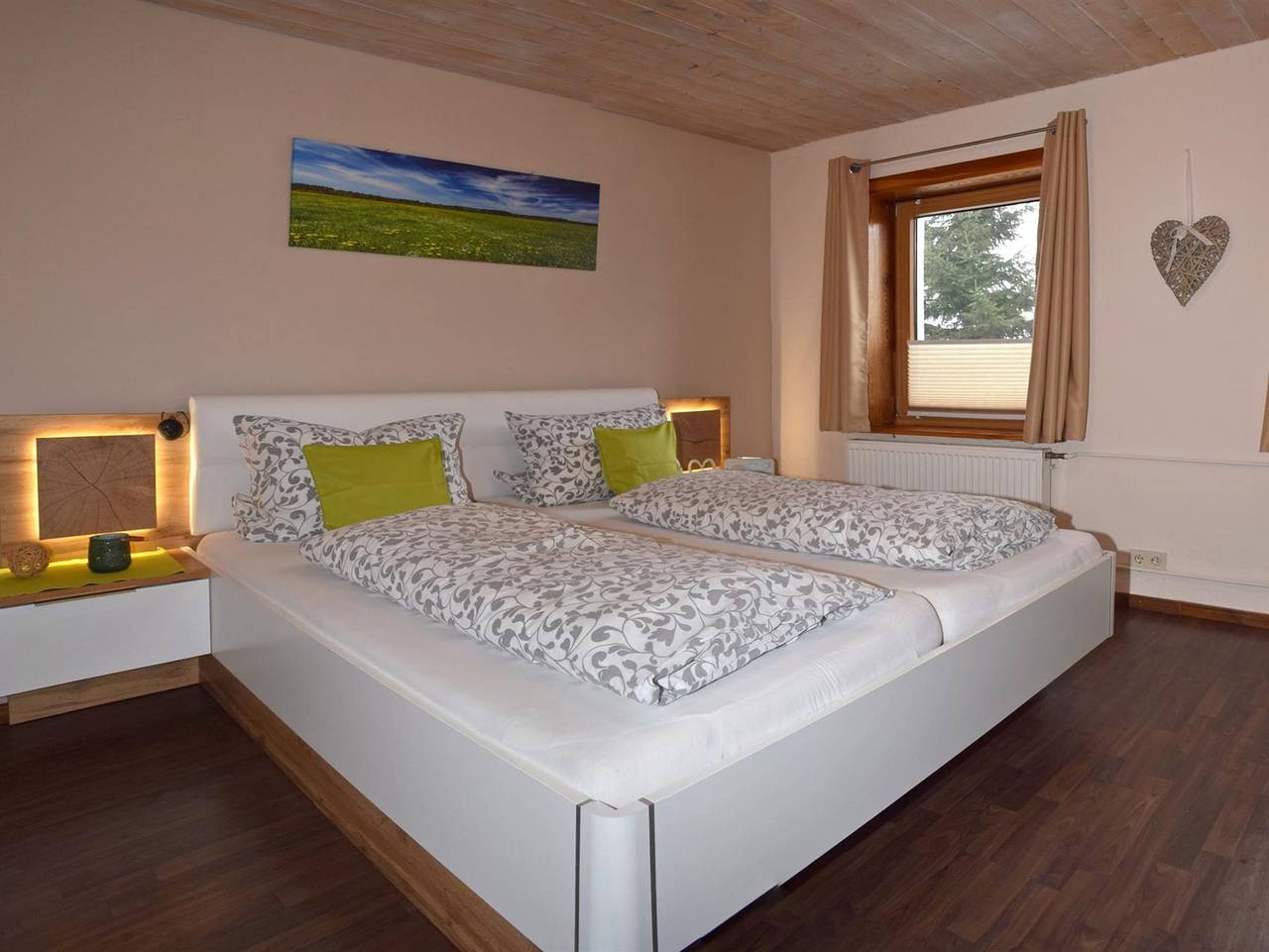 Ferienhaus am Mühlbach - Doppelzimmer Wiesengrün in Ofterschwang, Bayerisch Schwaben
