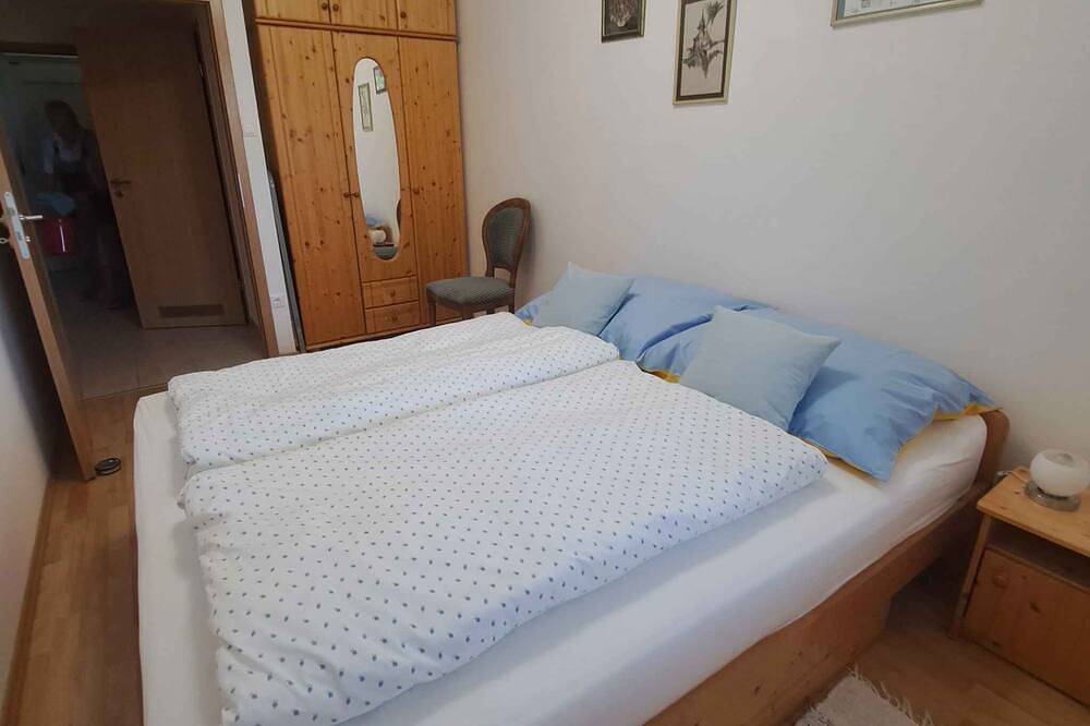 Geheel appartement, Vakantieappartement met airconditioning en wifi in Bük, Vas megye