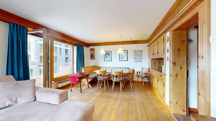 Ganze Wohnung, Ferienwohnung für 4 Personen mit Ausblick in St. Moritz 3 Bad, St. Moritz